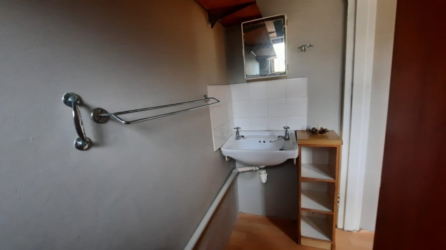 1 Bedroom Property for Sale in Kleinmond Western Cape